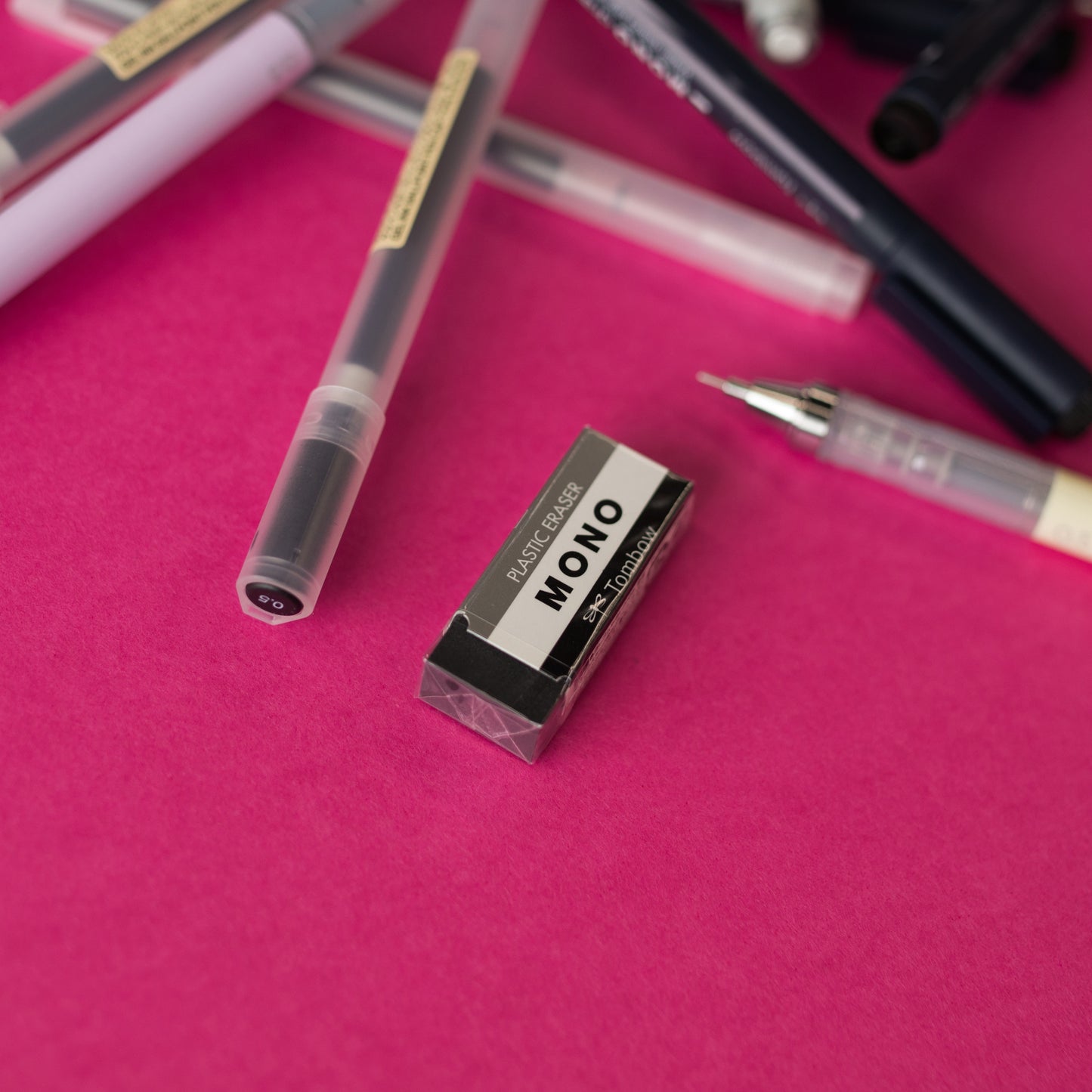 MONO Black Eraser